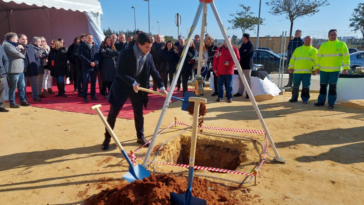 Public Housing in Seville First Stone Ceremony